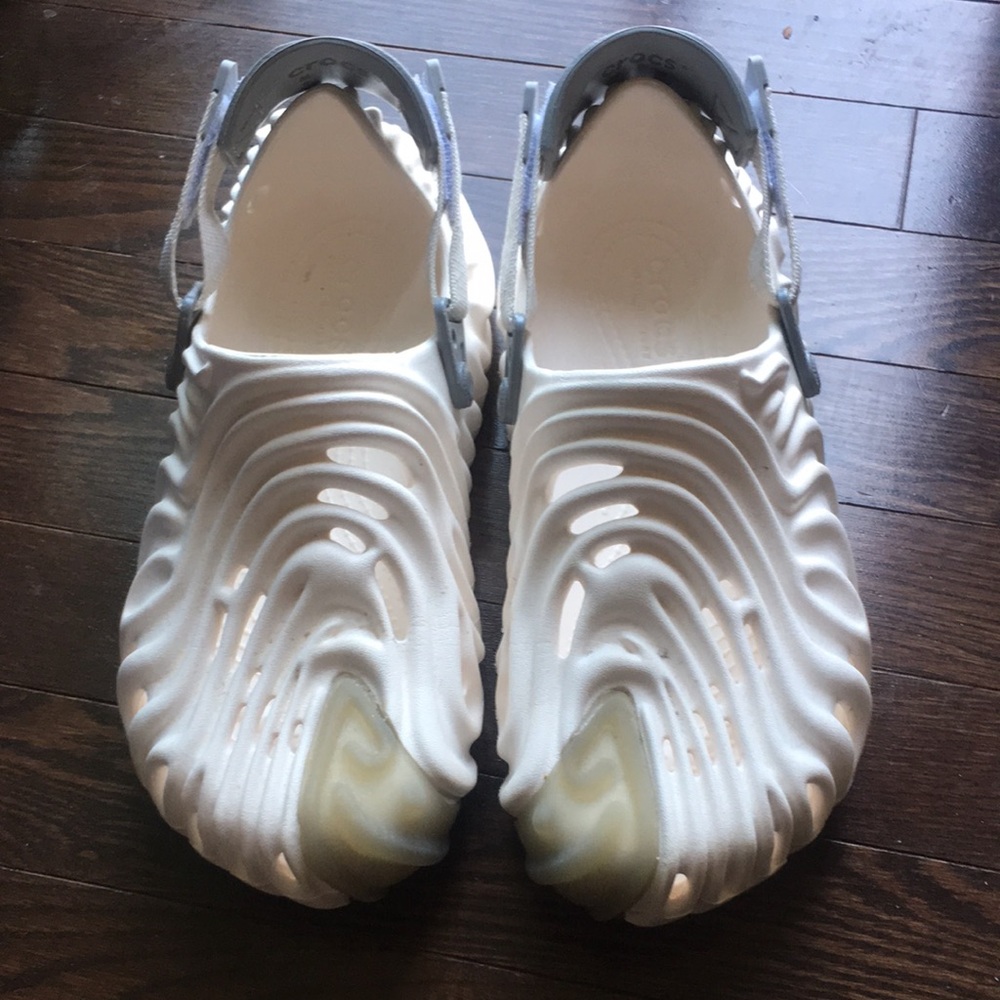 Salehe Bembury Crocs White Size 9